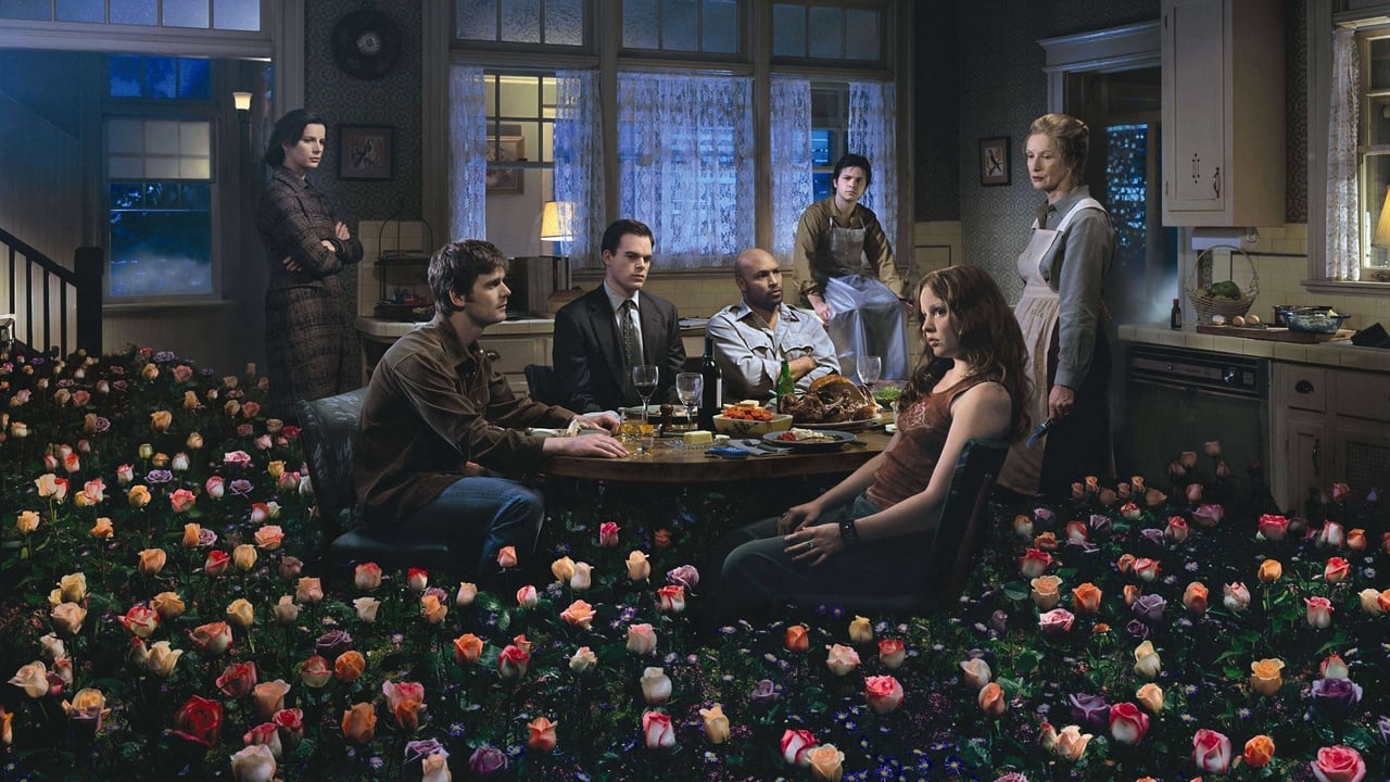 دانلود سریال Six Feet Under 2001 (شش فوت زیر زمین)